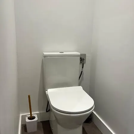 Fossil - Mmgreenhouse - Netflix & Wifi Tourcoing